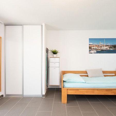 Apartments Oleander Krk Town Luaran gambar