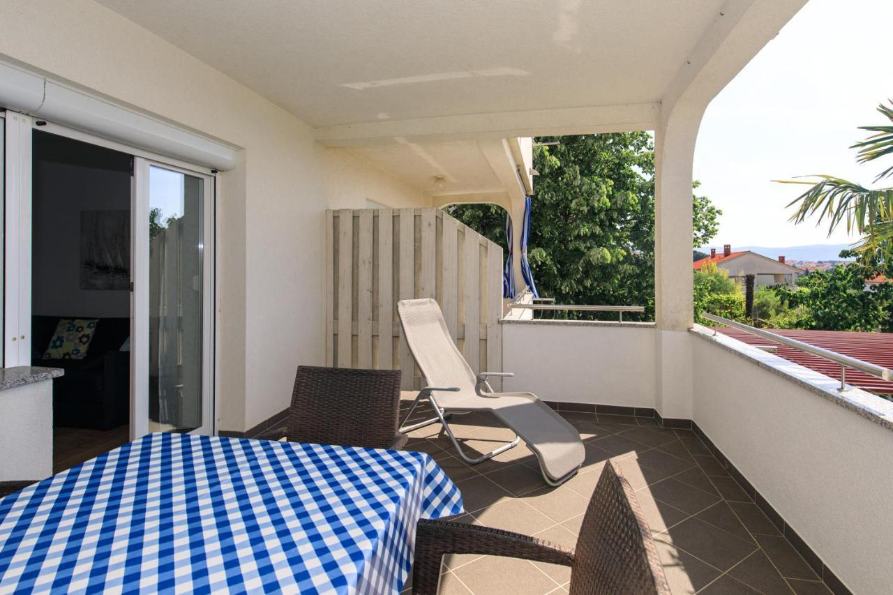 Apartments Oleander Krk Town Luaran gambar