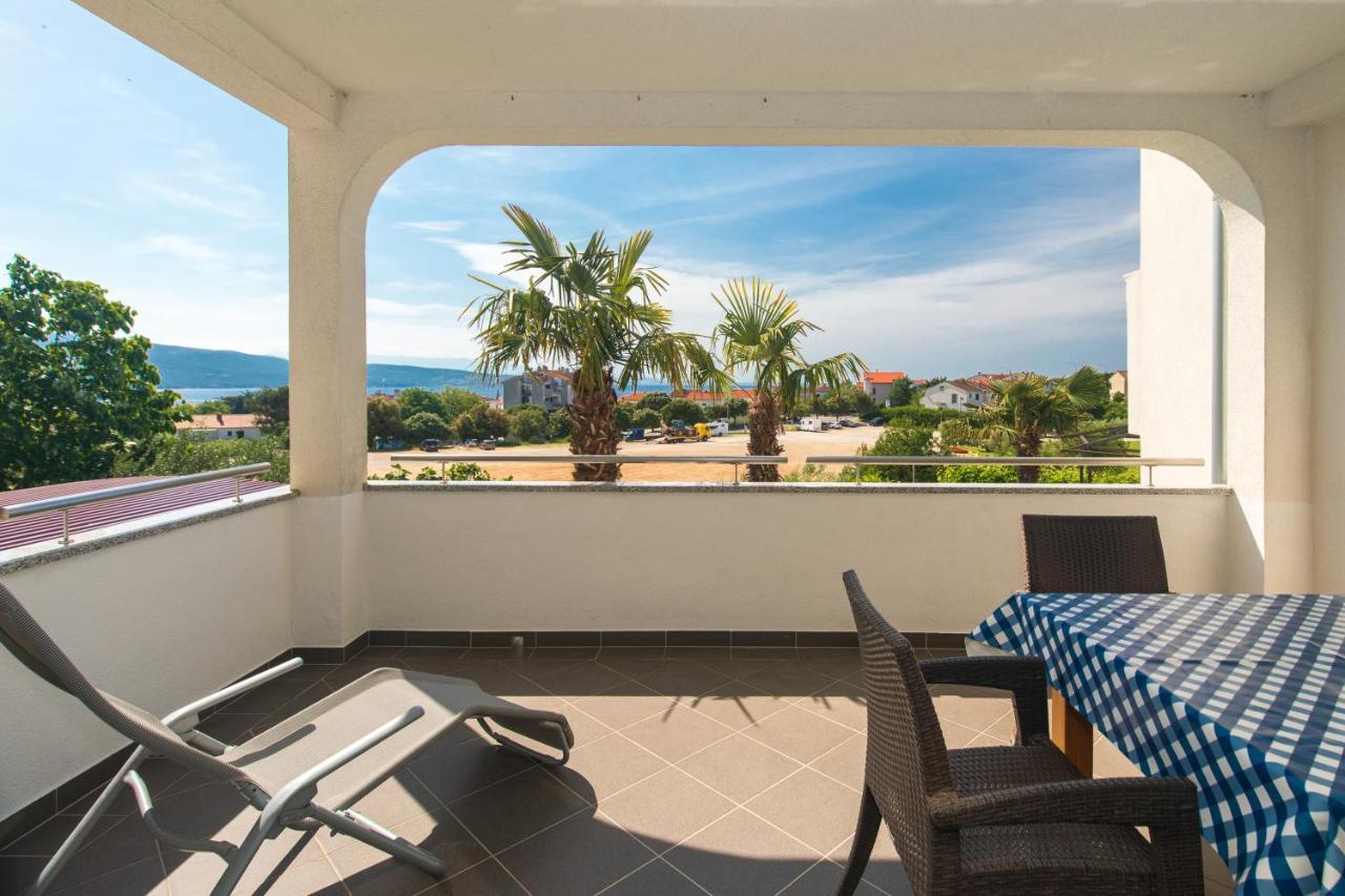 Apartments Oleander Krk Town Luaran gambar